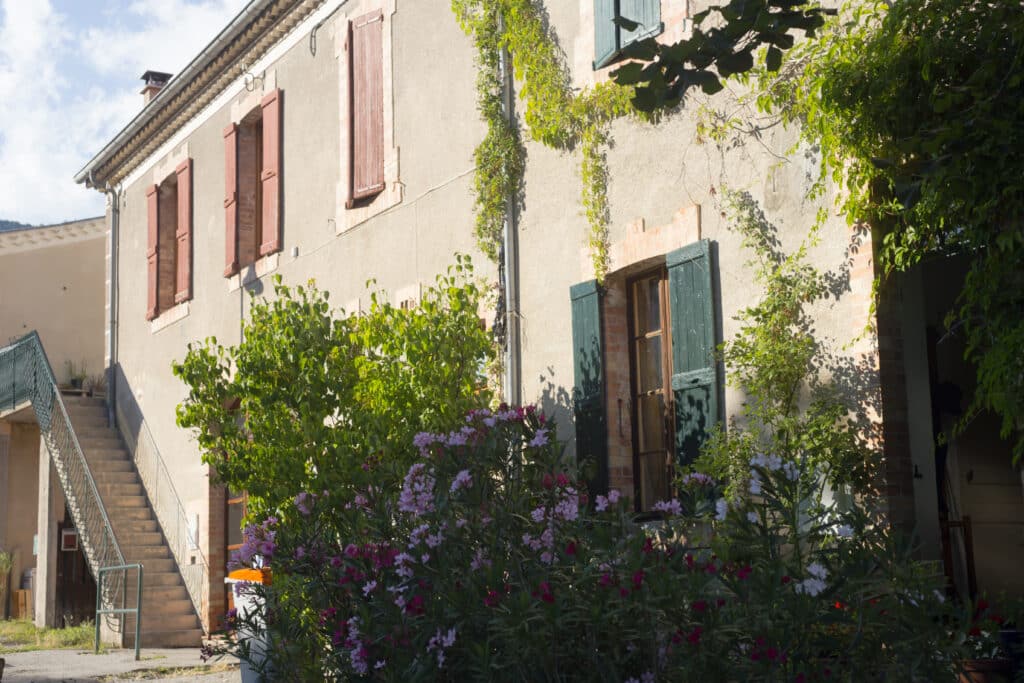 Side of southern california home with crickets needing pest control from southland pest