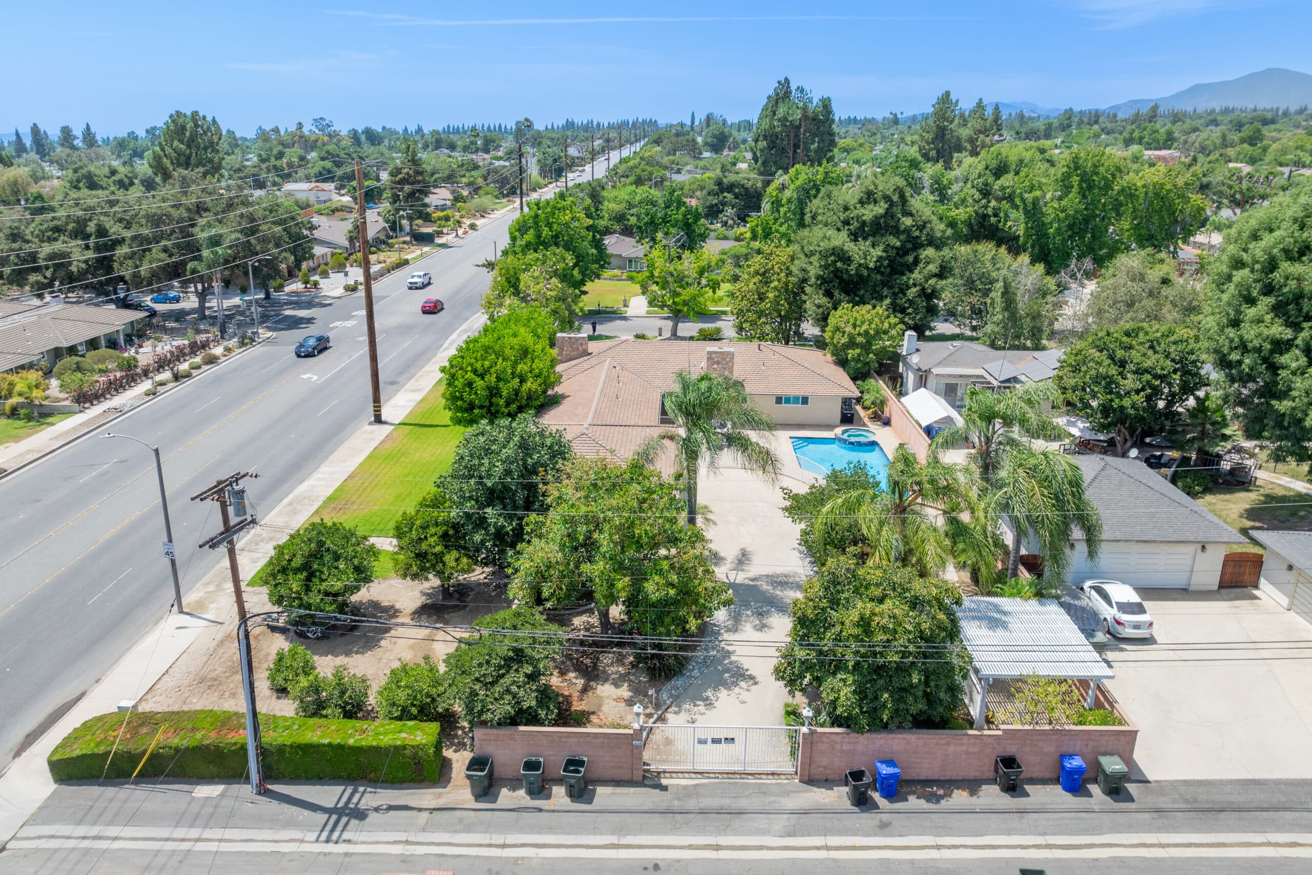 aerial shot of home in san bernardino county dealing with fleas