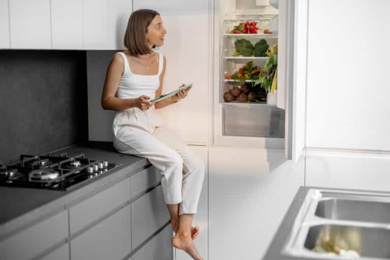 What Do I Do With My Refrigerator Before Tent Fumigation? Step-by-Step Prep Checklist